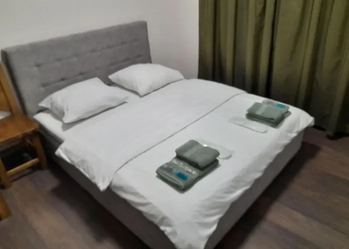 Lux Na Osipenko Uzhhorod